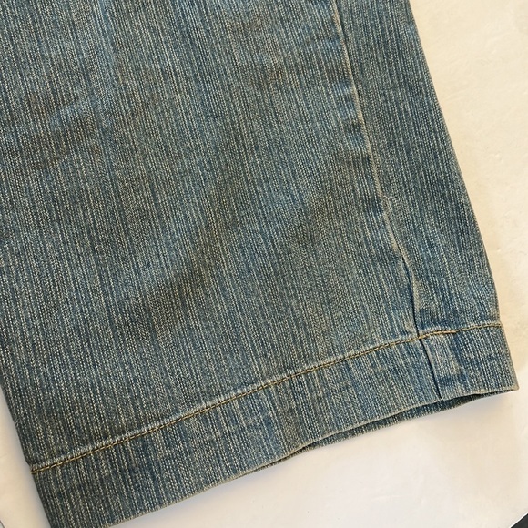 Bill Blass Jeans Wide Leg Capris Embroidered Size 8 - Picture 8 of 11